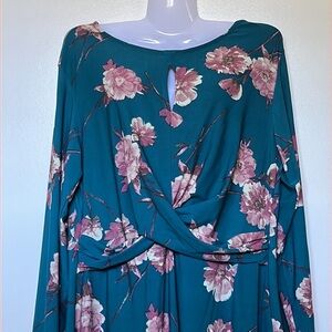 Long sleeve floral mini dress